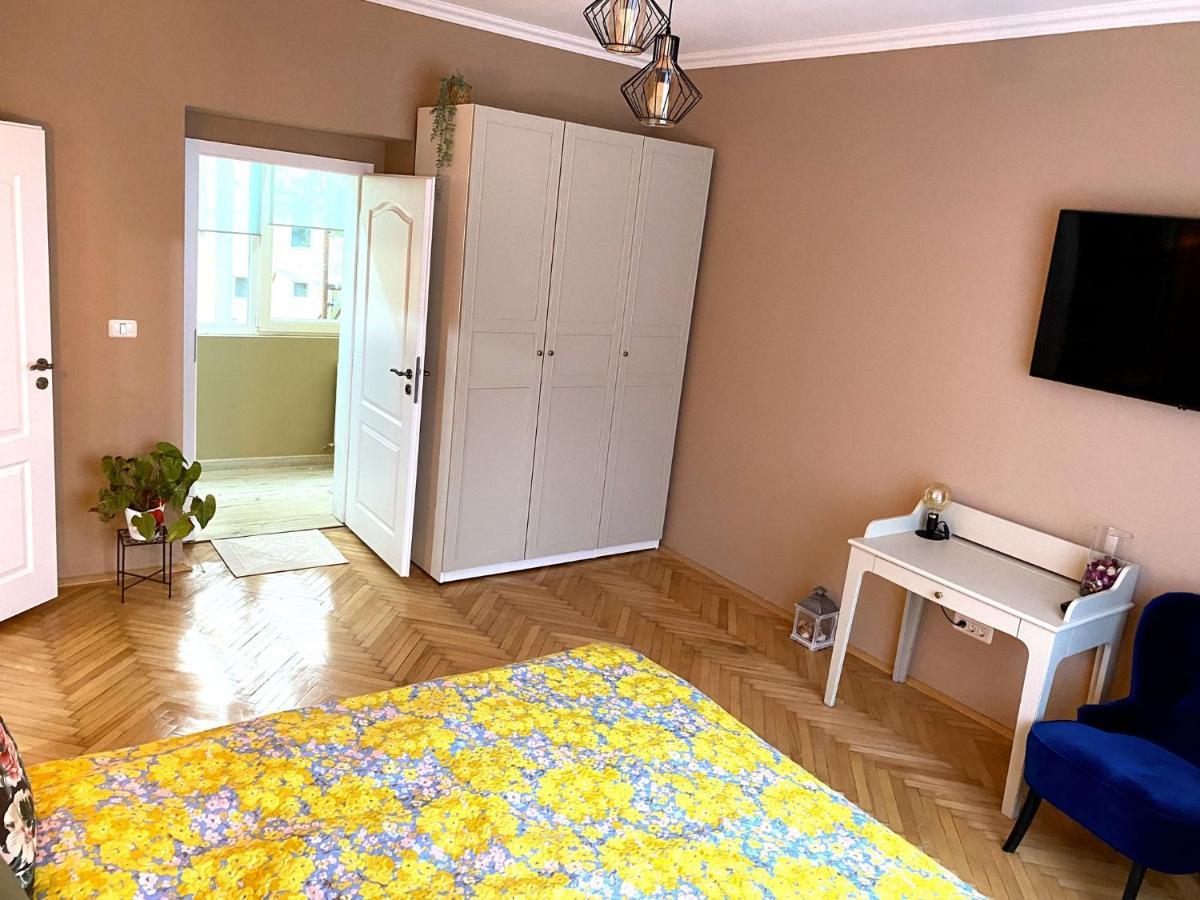 Asha Central Apartment تيميشورا المظهر الخارجي الصورة